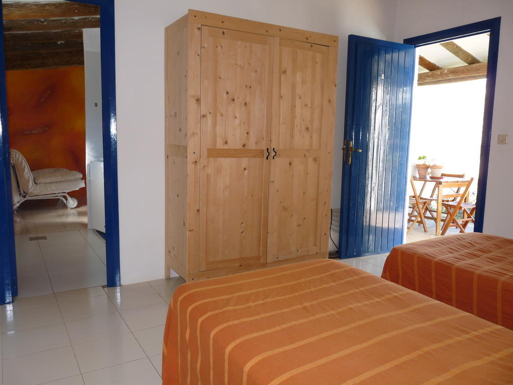 Murillo de Gállego Camping Bungalows Armalygal חדר תמונה